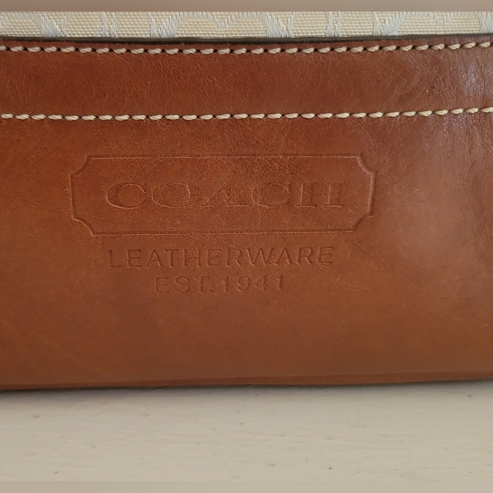 COACH 07' LEATHERWARE SHOULDER BAG CREAM/BRWN/SLVR 10×12 - Picture 3 of 15